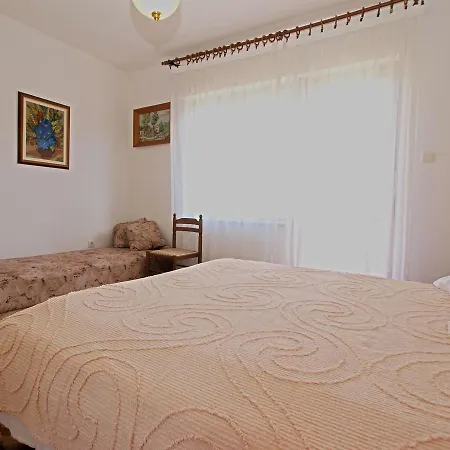 Valter 613 アパート *