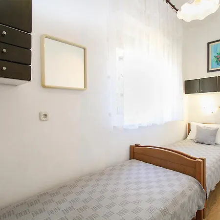 Valter 613 *
