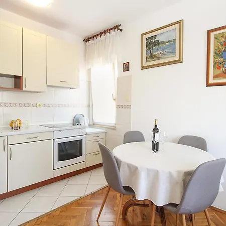 Valter 613 Apartamento *